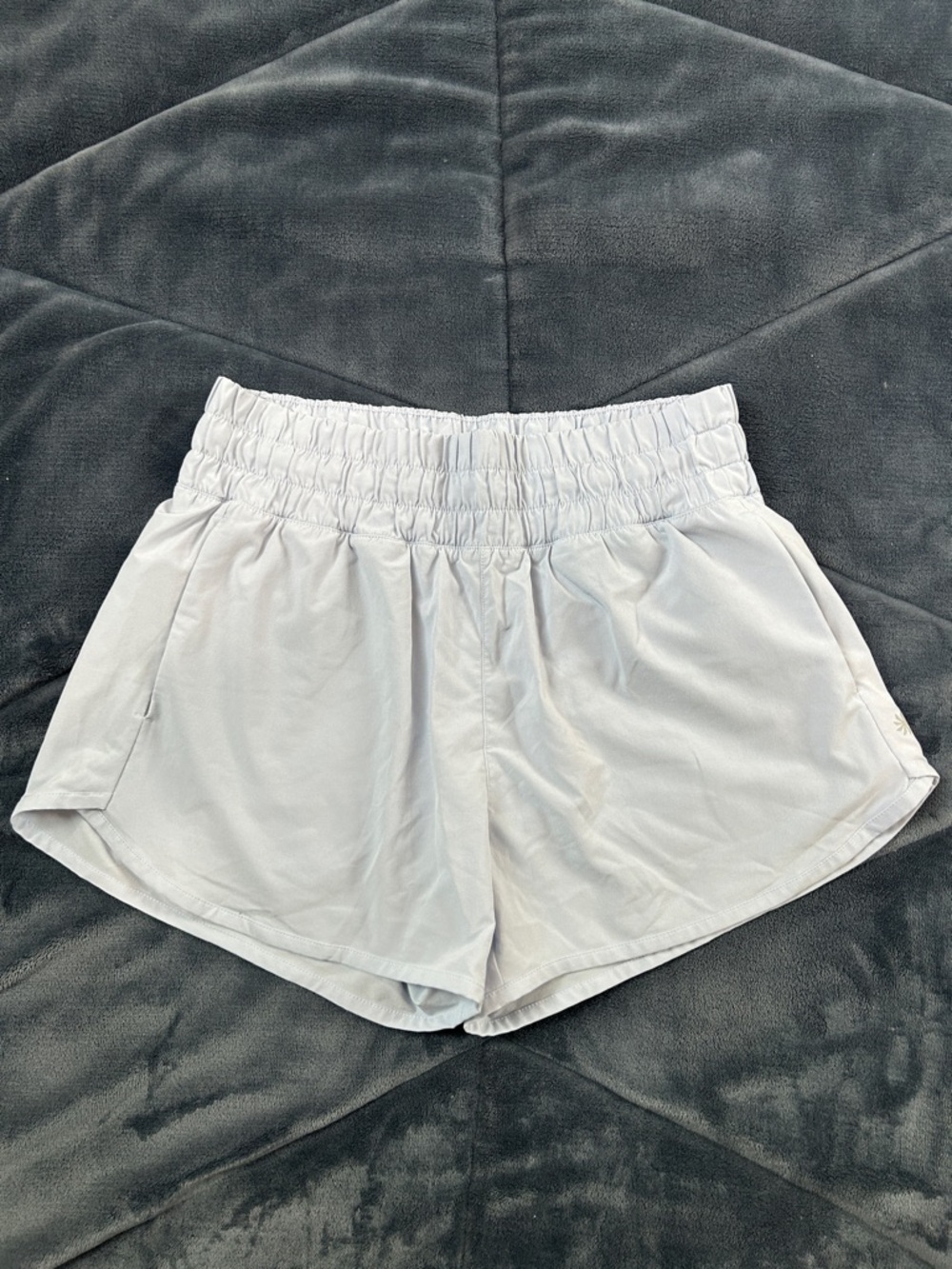 Athleta Light Gray Elastic-Waist Athletic Shorts